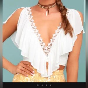 Fun white crop top